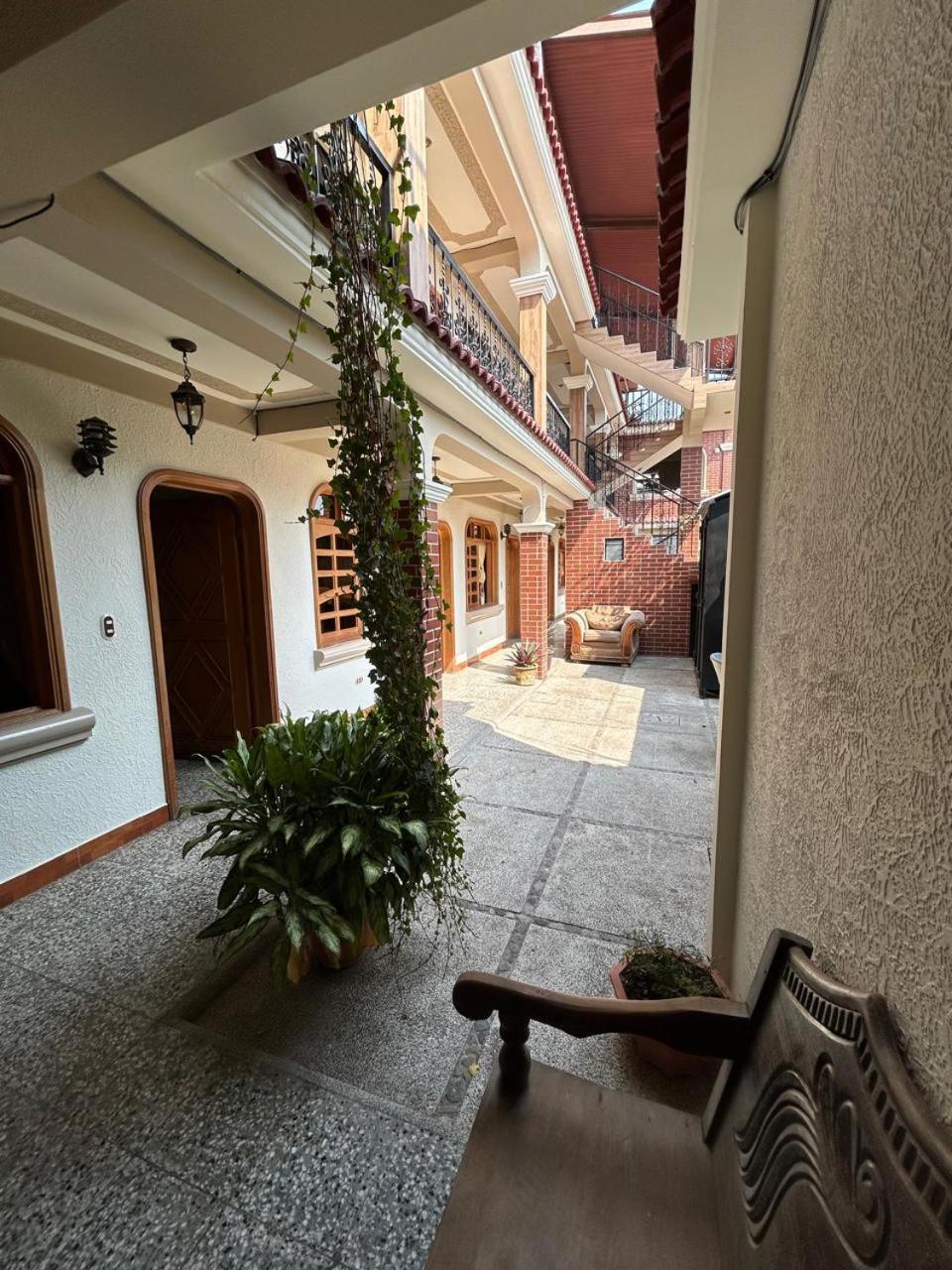 Posada Don Miguel Panajachel Exterior photo